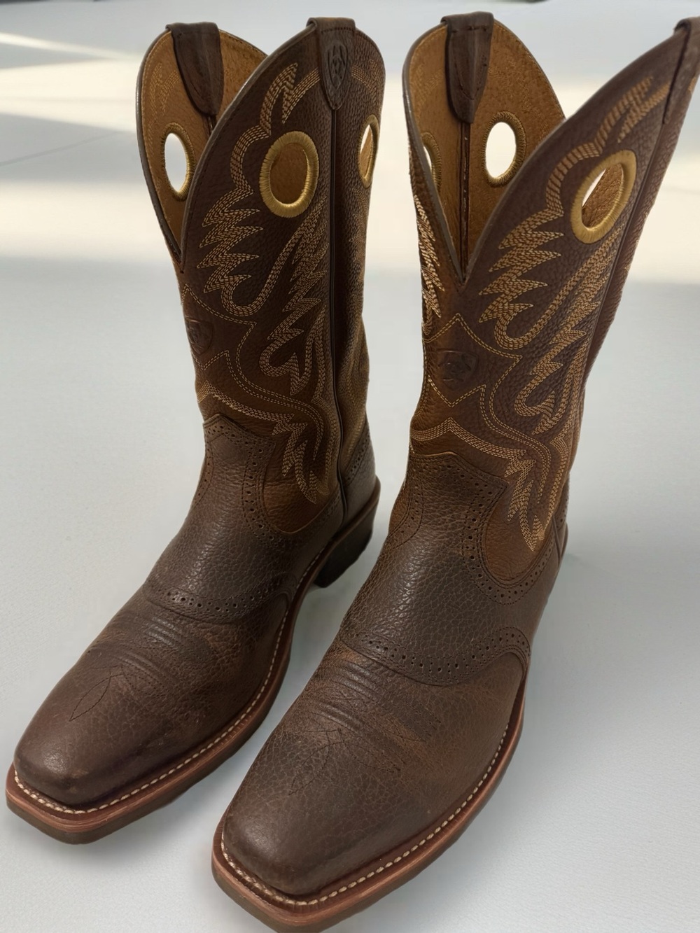 Ariat Heritage Roughstock Cowboy Boots Men’s 11.5 D Brown Leather 10002227